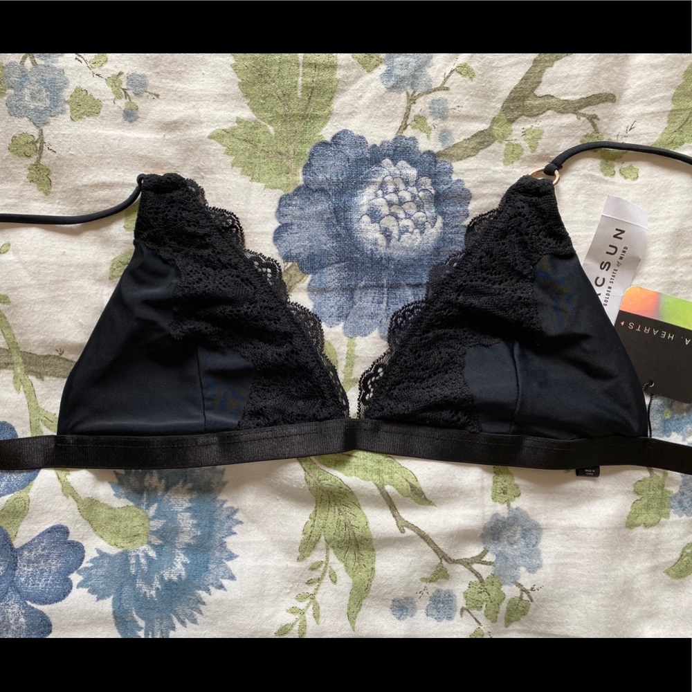 Lace bikini top